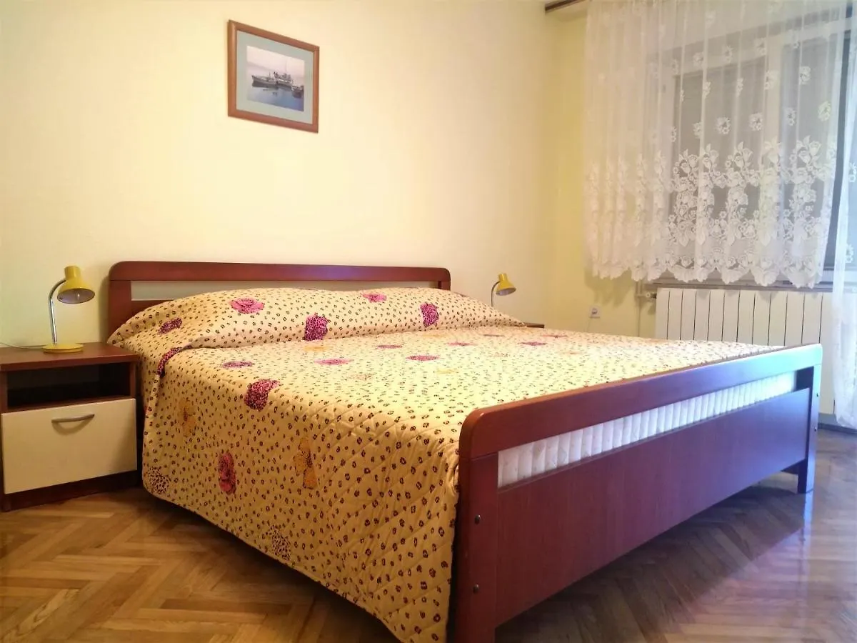 Apartment Lucija Krk Town